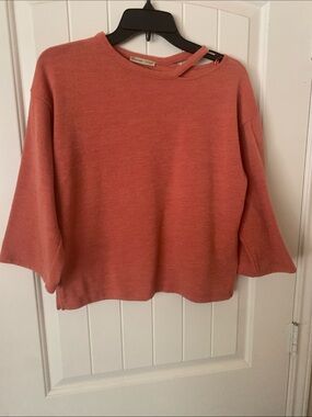 Zara Lightweight Knit Sweater size S